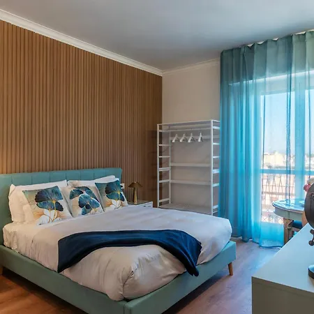 Ych-ponte Lungo * Rome