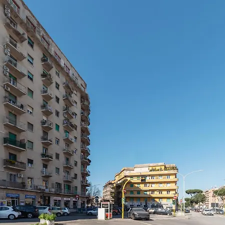 Ych-ponte Lungo Apartment *